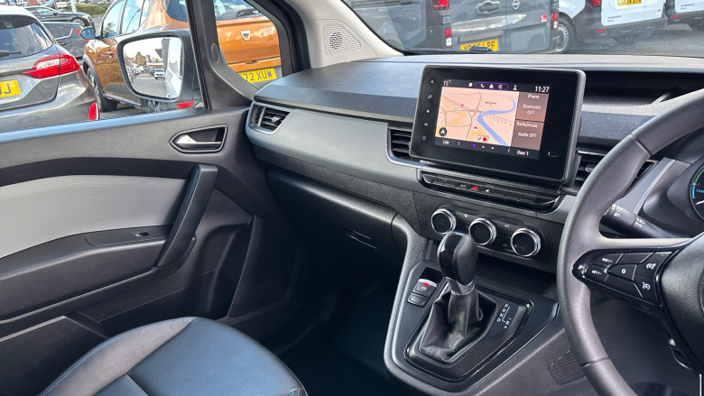 Nissan Townstar L1 Electric 90kW Tekna Van Auto 45kWh
